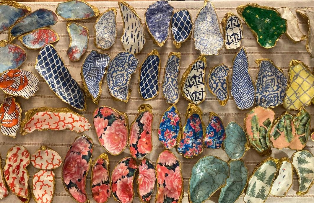 25 Broken Large Oyster Shells 5" to 9” Clean No Smell Art Craft Painting Aquariums Jewelry Dish Wedding Cup Side *Bulk*